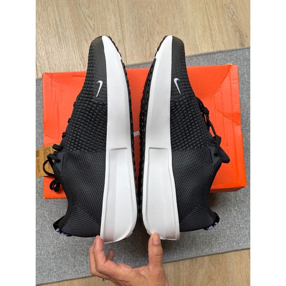 Nike Interact Run Mens Black White Running Shoes FD2291-001 Size 13 main image 6